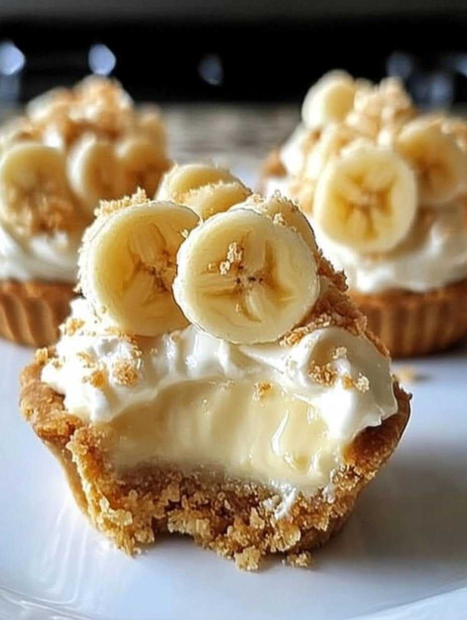 No-Bake Mini Banana Cream Pies