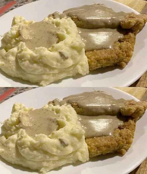Chicken-Fried Steak with Mashed Potatoes and Gravy !!