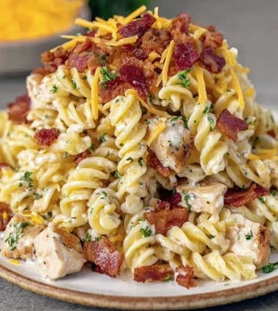 Chicken Bacon Ranch Pasta