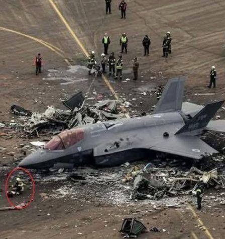 Emirates plane crash-lands with 300 aboard; 1 firefighter