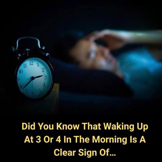 Waking Up at 3–4 AM: What Your Body Might Be Trying to Tell You