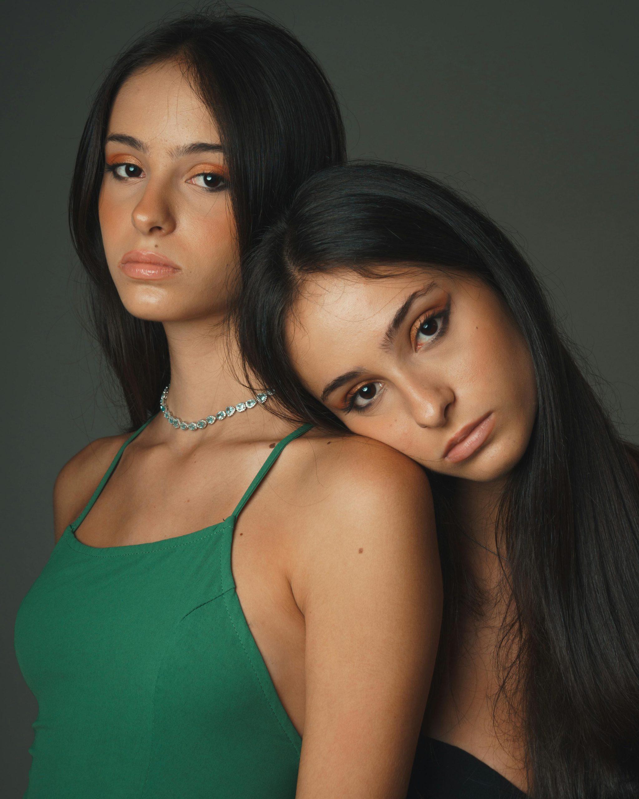 The search for 18-year-old twins Carolina and Luiza is over, they were dea… See more